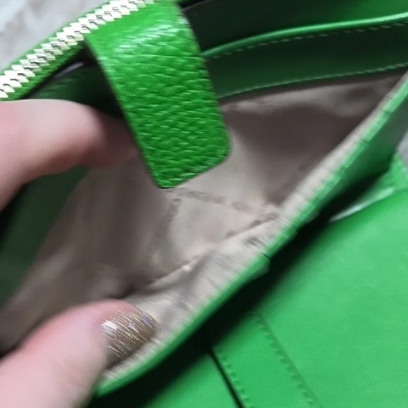 SOLD - Michael Kors | Pebbled Jet Set Travel Large Double Zip Wristlet Wallet - Picture 7 of 11